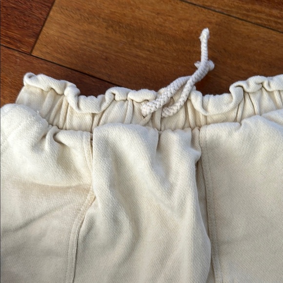 Zara White Mini A-line Skirt with Cargo Style - Picture 4 of 6